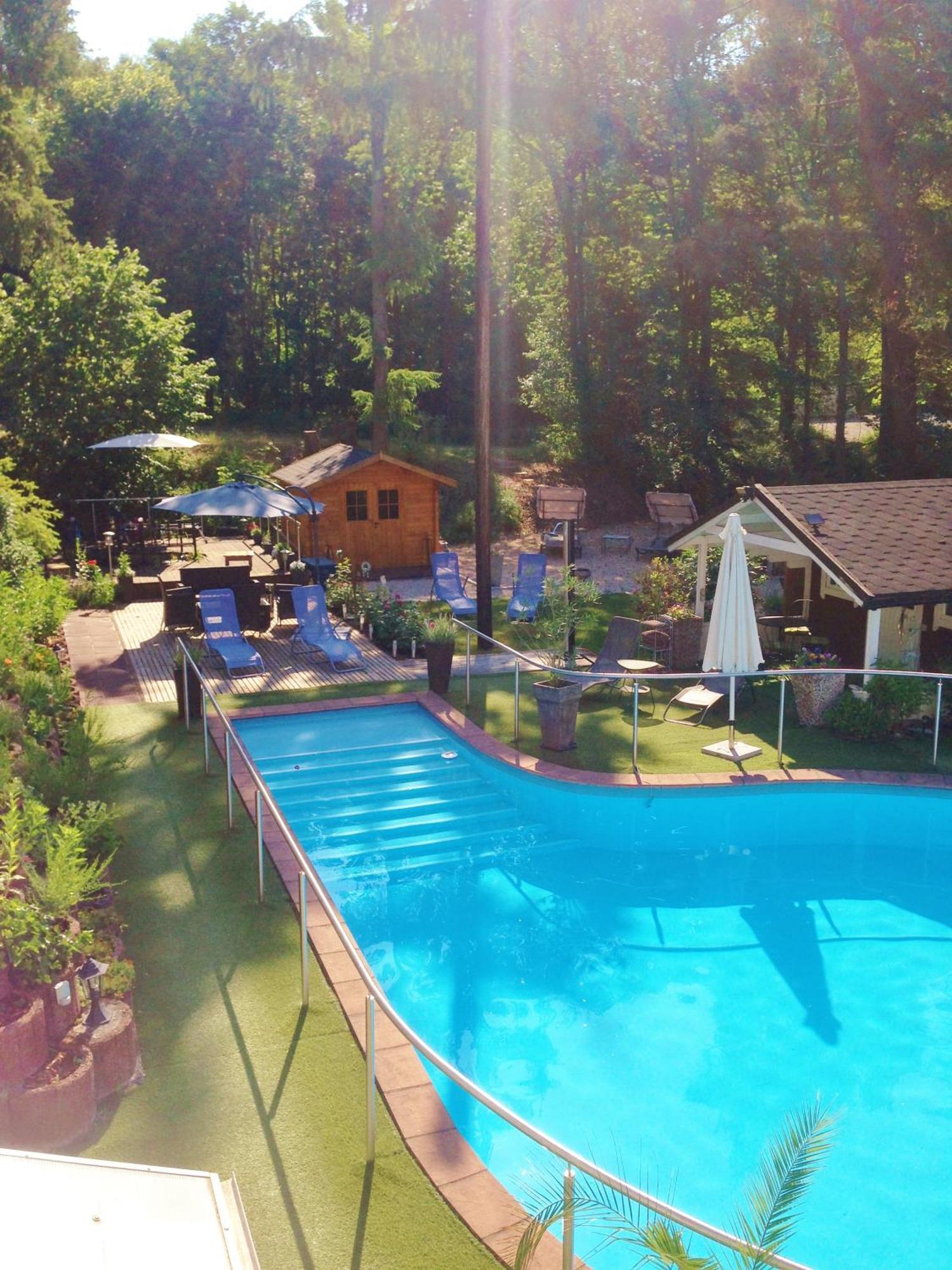 Hotel Sonnenhof Merzig Eksteriør billede