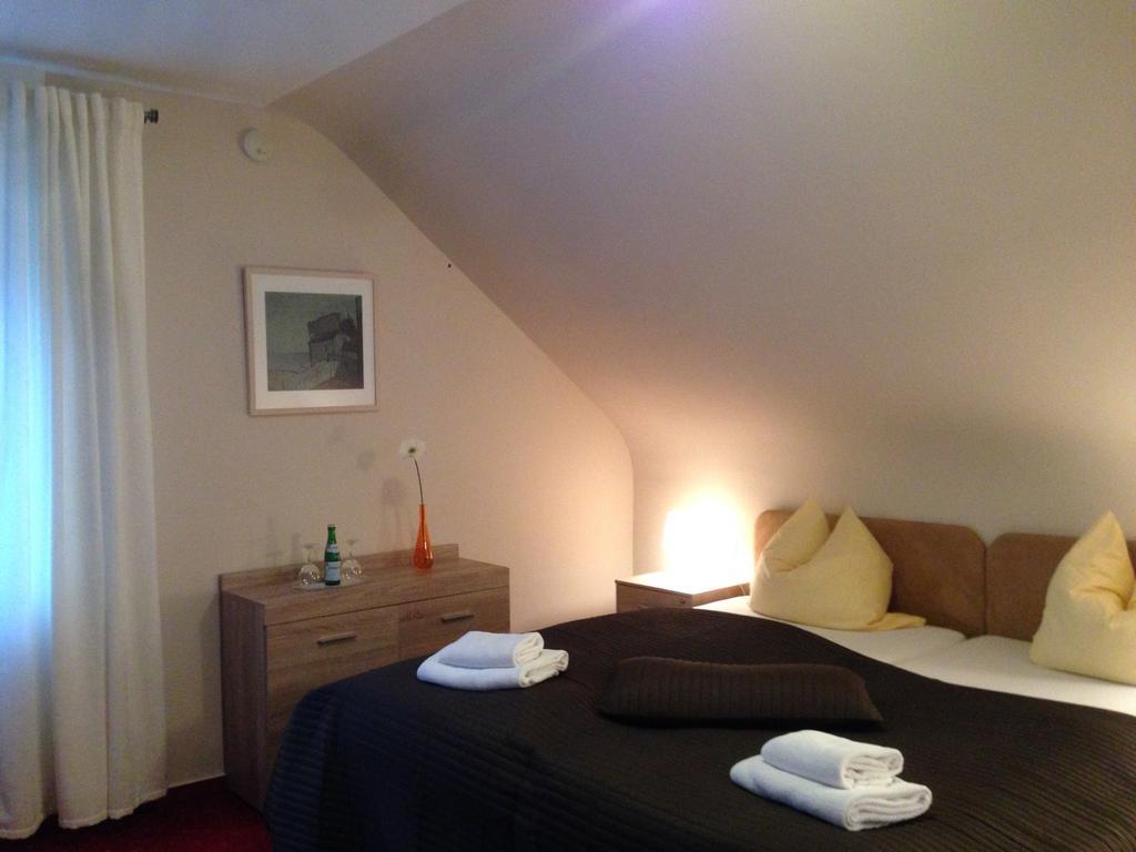 Hotel Sonnenhof Merzig Eksteriør billede